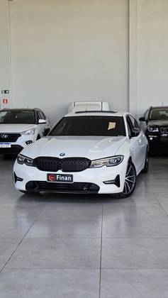 BMW 320i 2.0 16V TURBO GASOLINA SPORT GP AUTOMÁTICO BMW 320i 2.0 16V TURBO GASOLINA SPORT GP AUTOMÁTICO